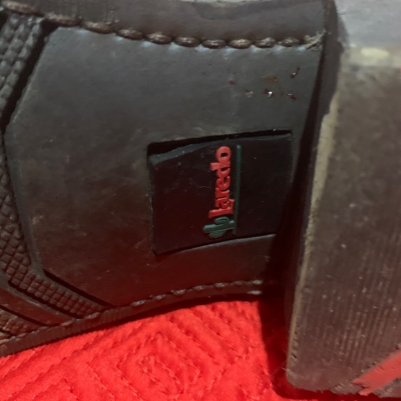 Authentic Men’s Laredo Leather Cowboy Boots - Picture 5 of 6